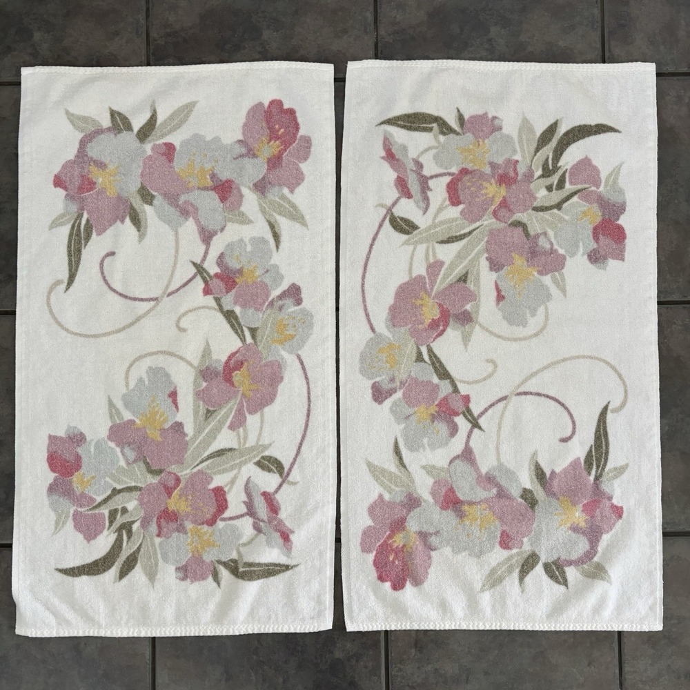 Vintage Benetton Ivory Flower Print Hand Towel Set Of 2‎ 80s USA Cottagecore